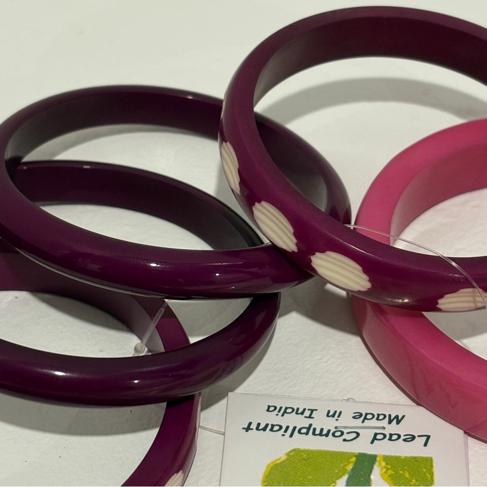 Set of 5 Eco-Friendly Resin Bangles – Pink & Purple Tones – Fair Trade from Indi - Picture 6 of 9